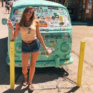 Meet your Posher, Carley